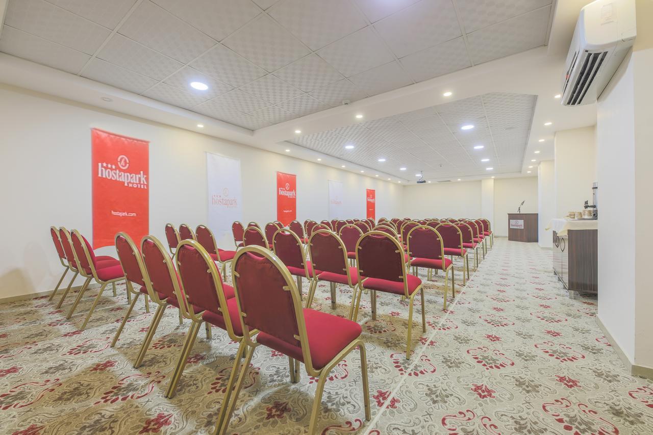 Hostapark Hotel Μερσίνη Εξωτερικό φωτογραφία