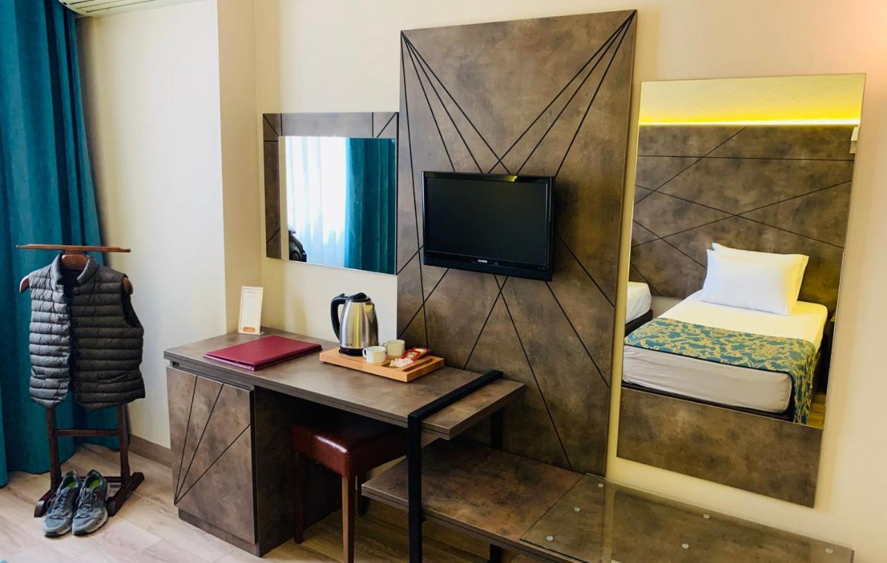 Hostapark Hotel Μερσίνη Εξωτερικό φωτογραφία